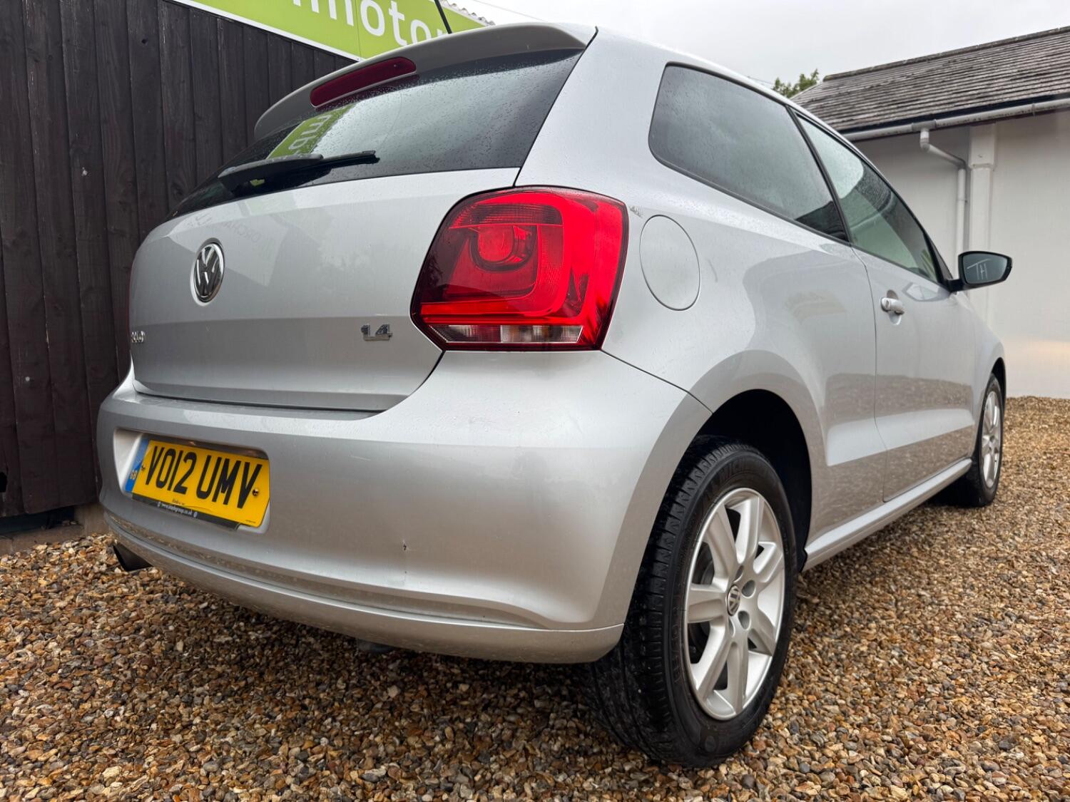 Used Volkswagen Polo 2012 for sale - 76149306: Photo 6