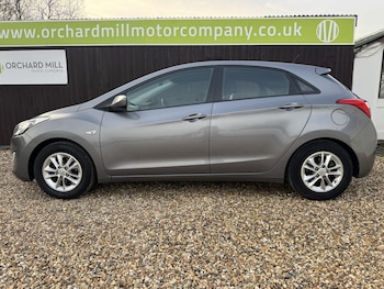 Used Hyundai i30 2014 for sale - 77766357: Photo