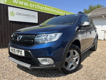Used Dacia Sandero Stepway 2019 for sale - 79507816: Photo