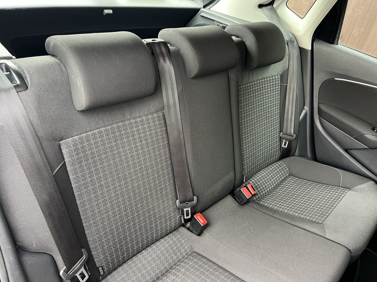 Used Volkswagen Polo 2014 for sale - 76412256: Photo 16