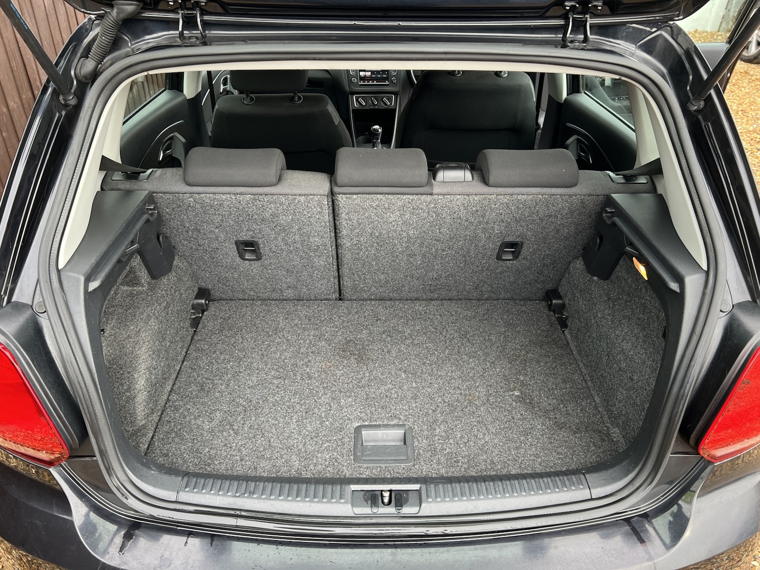 Used Volkswagen Polo 2014 for sale - 76412256: Photo 17