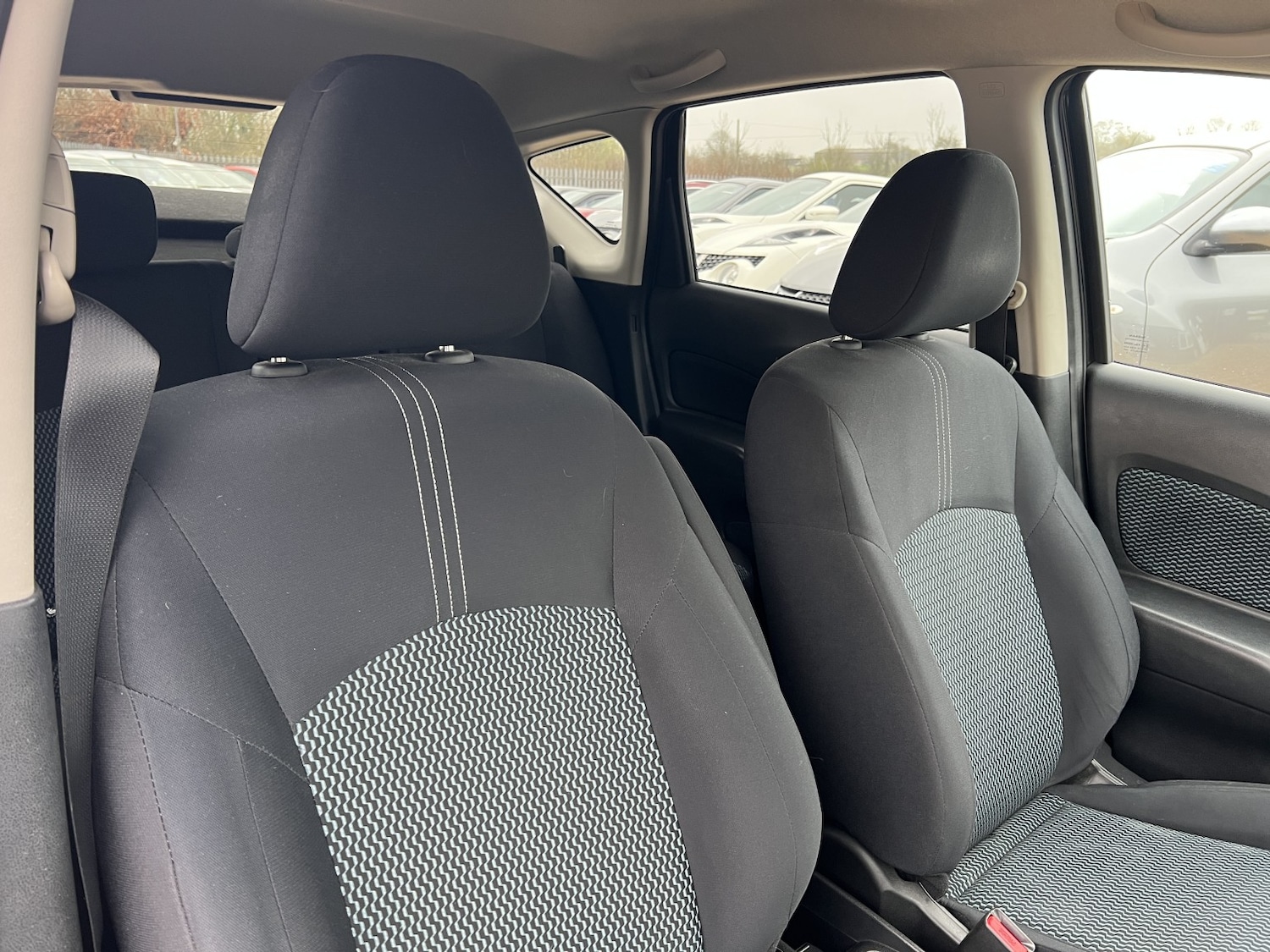 Used Nissan Note 2015 for sale - 77616380: Photo 10