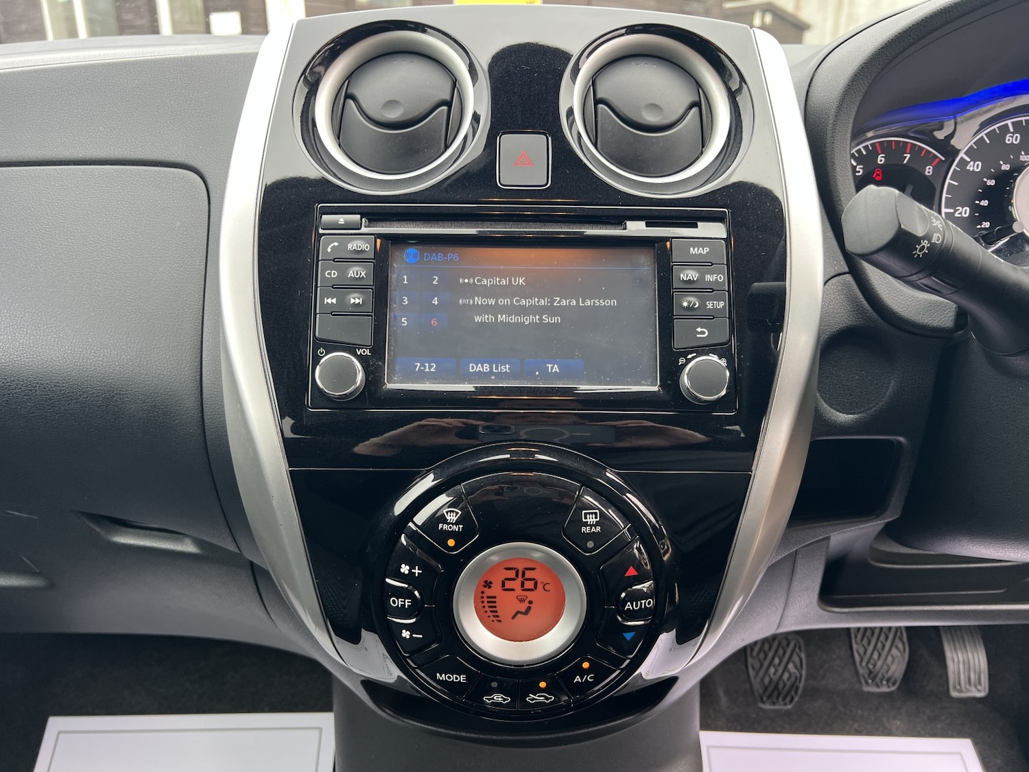 Used Nissan Note 2015 for sale - 77616380: Photo 12