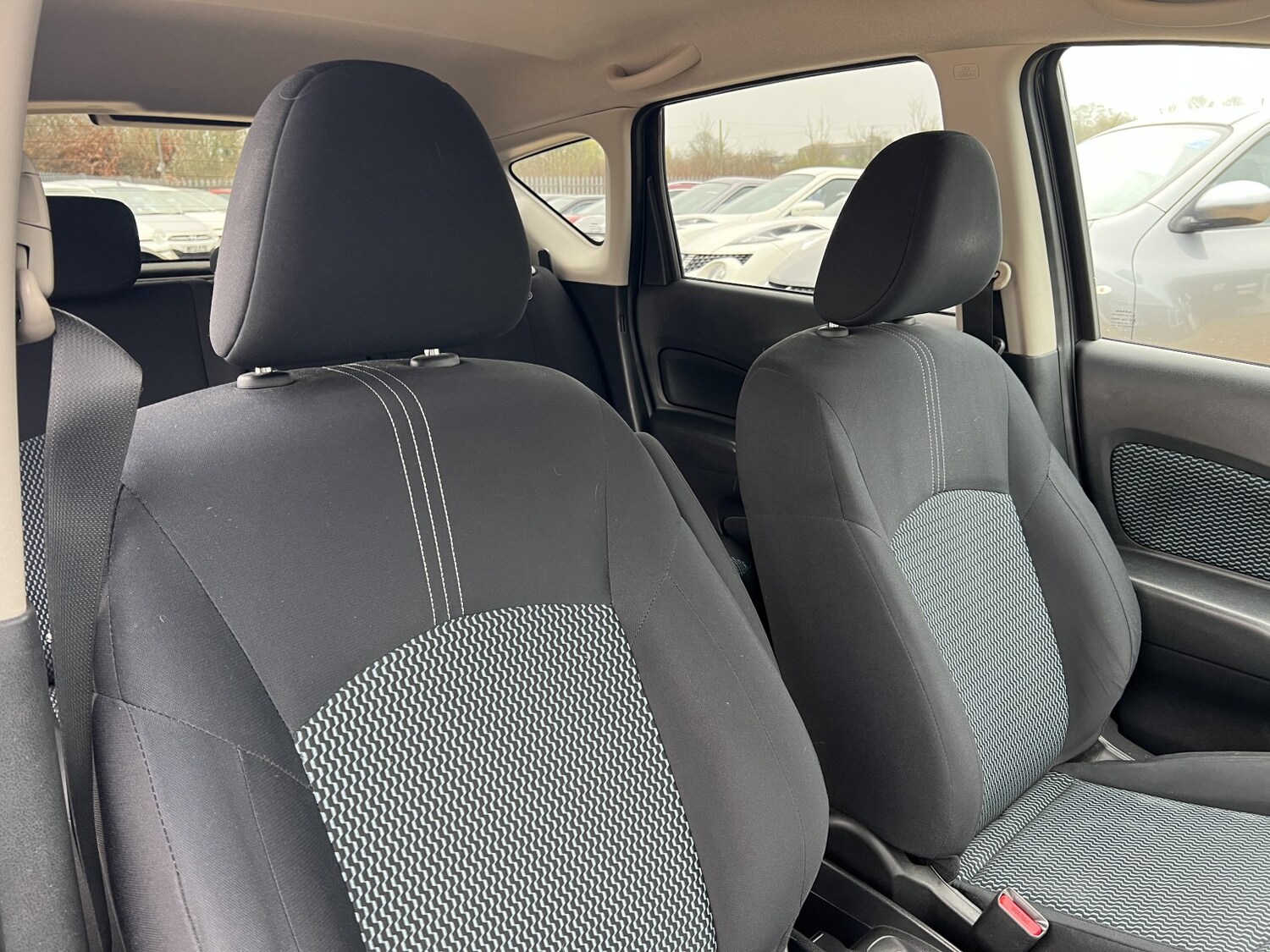 Used Nissan Note 2015 for sale - 77616380: Photo 15