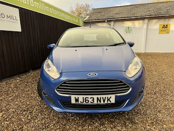 Used Ford Fiesta 2013 for sale - 76510839: Photo