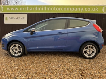 Used Ford Fiesta 2013 for sale - 76510839: Photo
