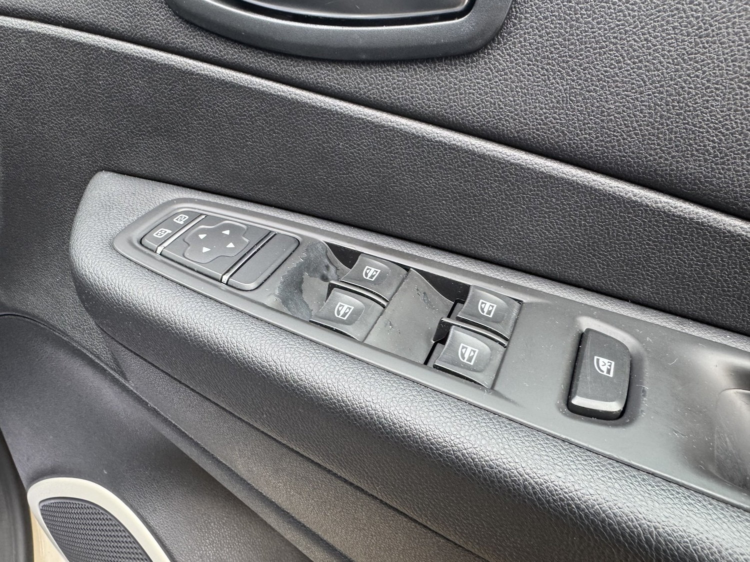 Used Renault Captur 2018 for sale - 76712837: Photo 13