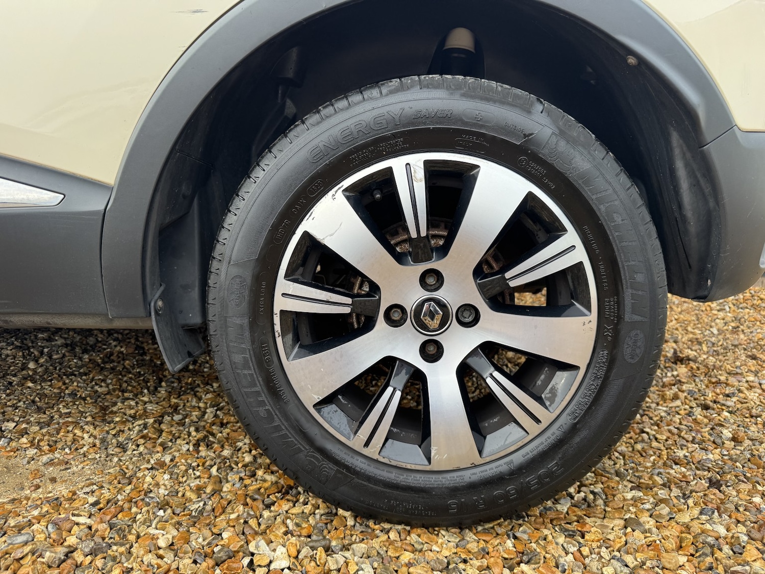 Used Renault Captur 2018 for sale - 76712837: Photo 17