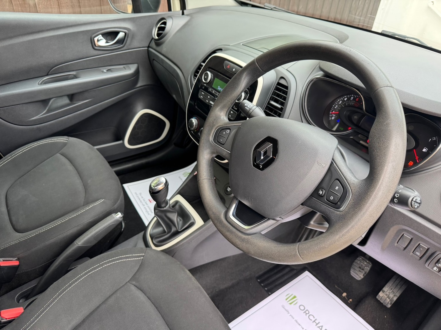 Used Renault Captur 2018 for sale - 76712837: Photo 5