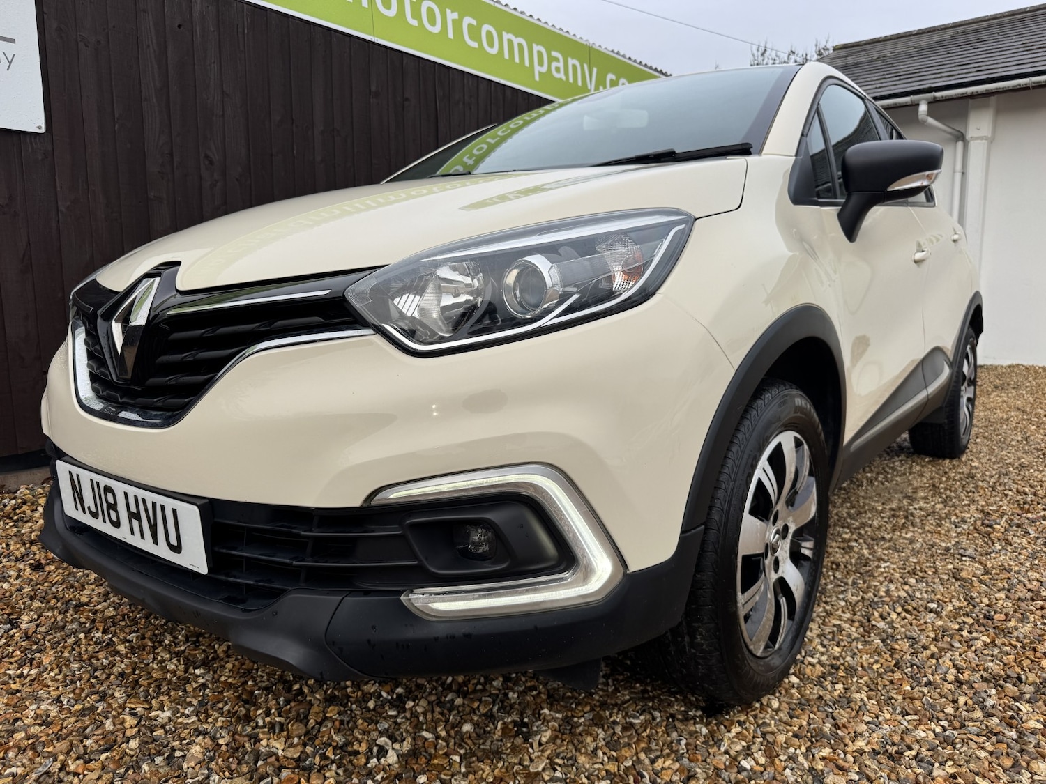 Used Renault Captur 2018 for sale - 76712837: Photo 9