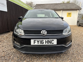 Used Volkswagen Polo 2016 for sale - 76412254: Photo