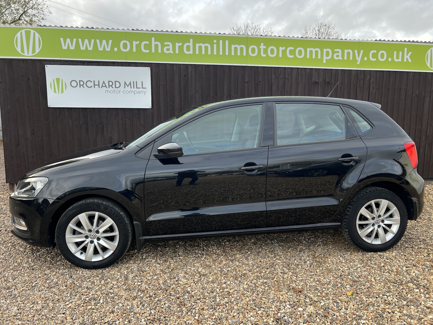 Used Volkswagen Polo 2016 for sale - 76412254: Photo 3