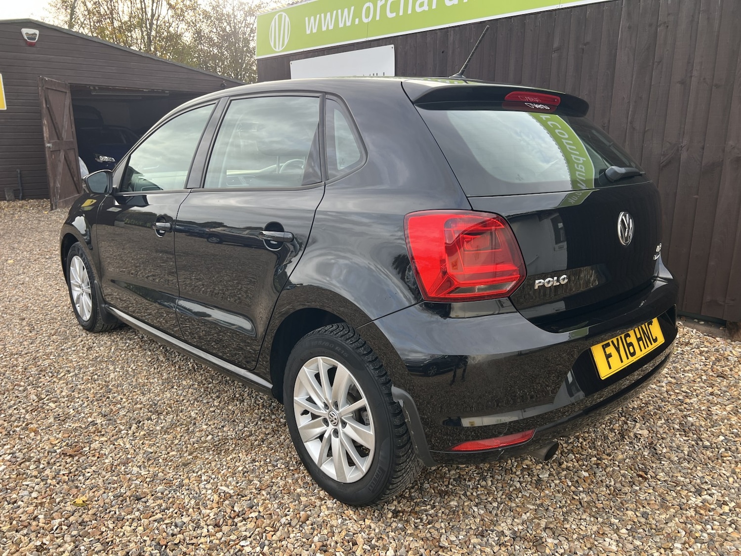 Used Volkswagen Polo 2016 for sale - 76412254: Photo 4