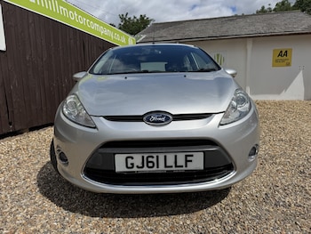 Used Ford Fiesta 2011 for sale - 79010846: Photo