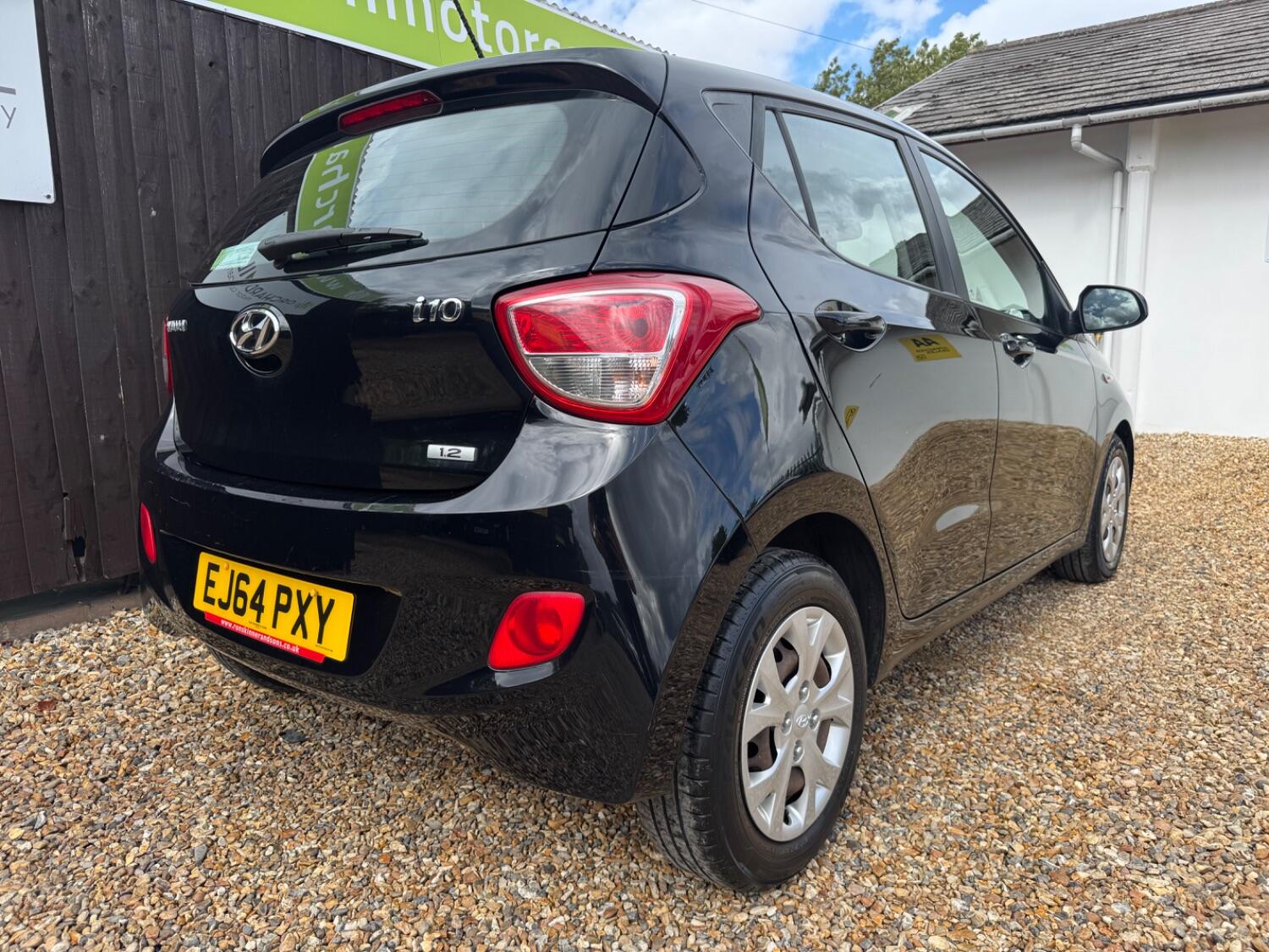 Used Hyundai i10 2014 for sale - 76769259: Photo 6