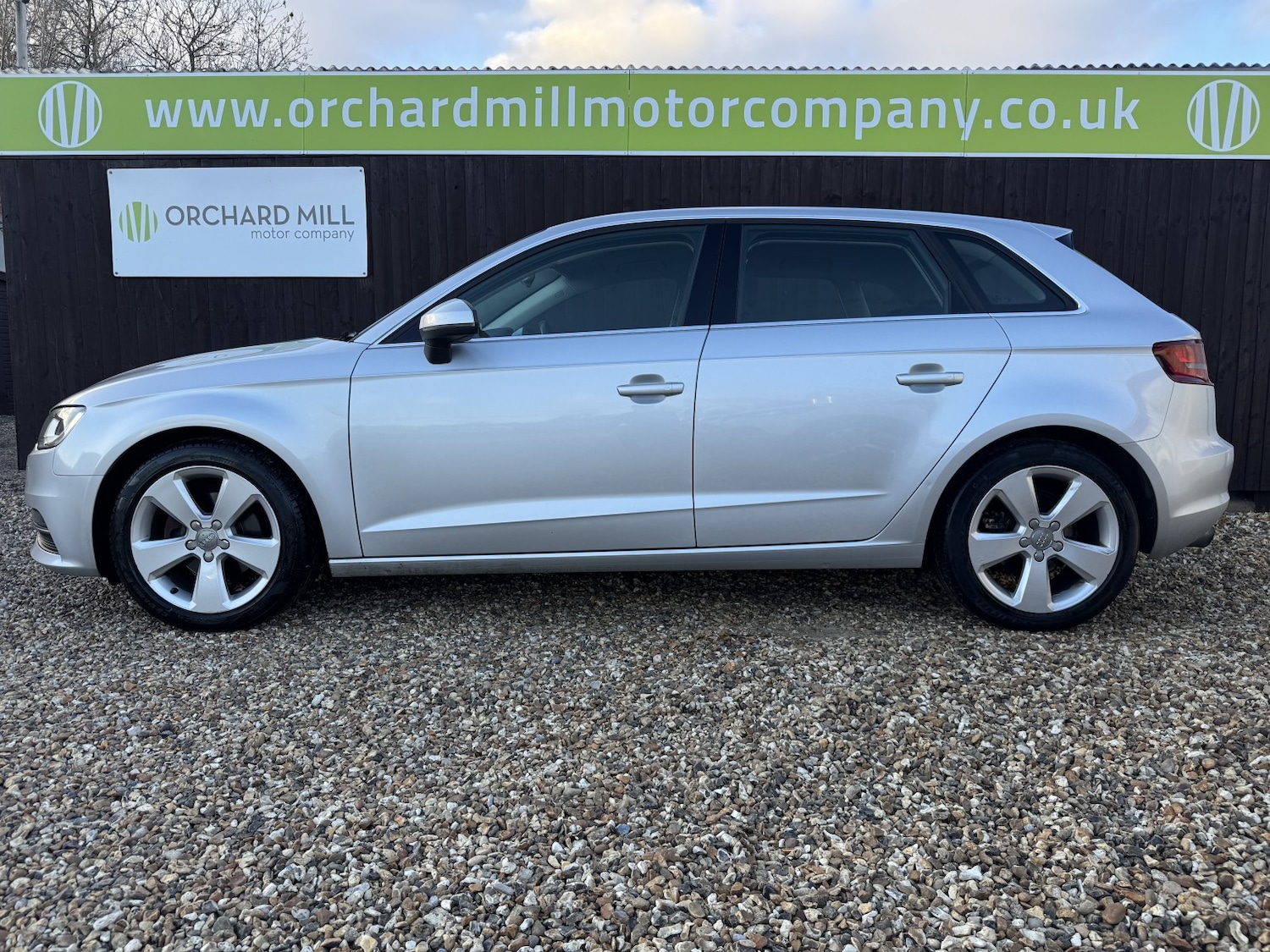 Used Audi A3 2014 for sale - 76986795: Photo 3