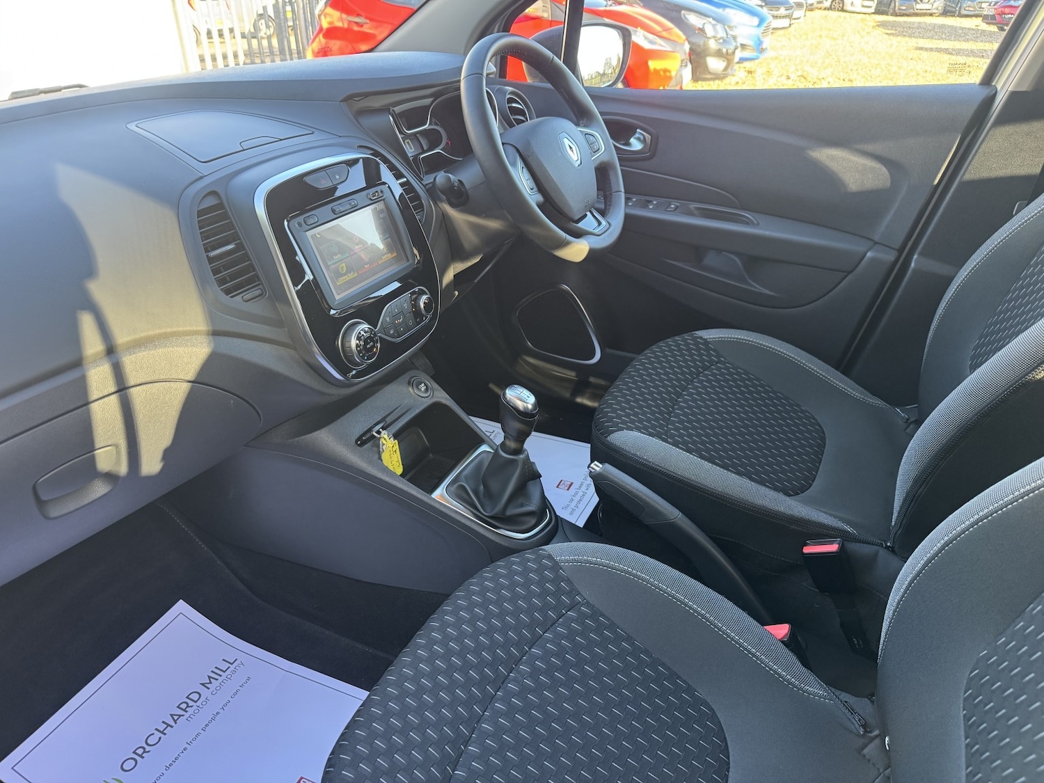 Used Renault Captur 2017 for sale - 76418301: Photo 10