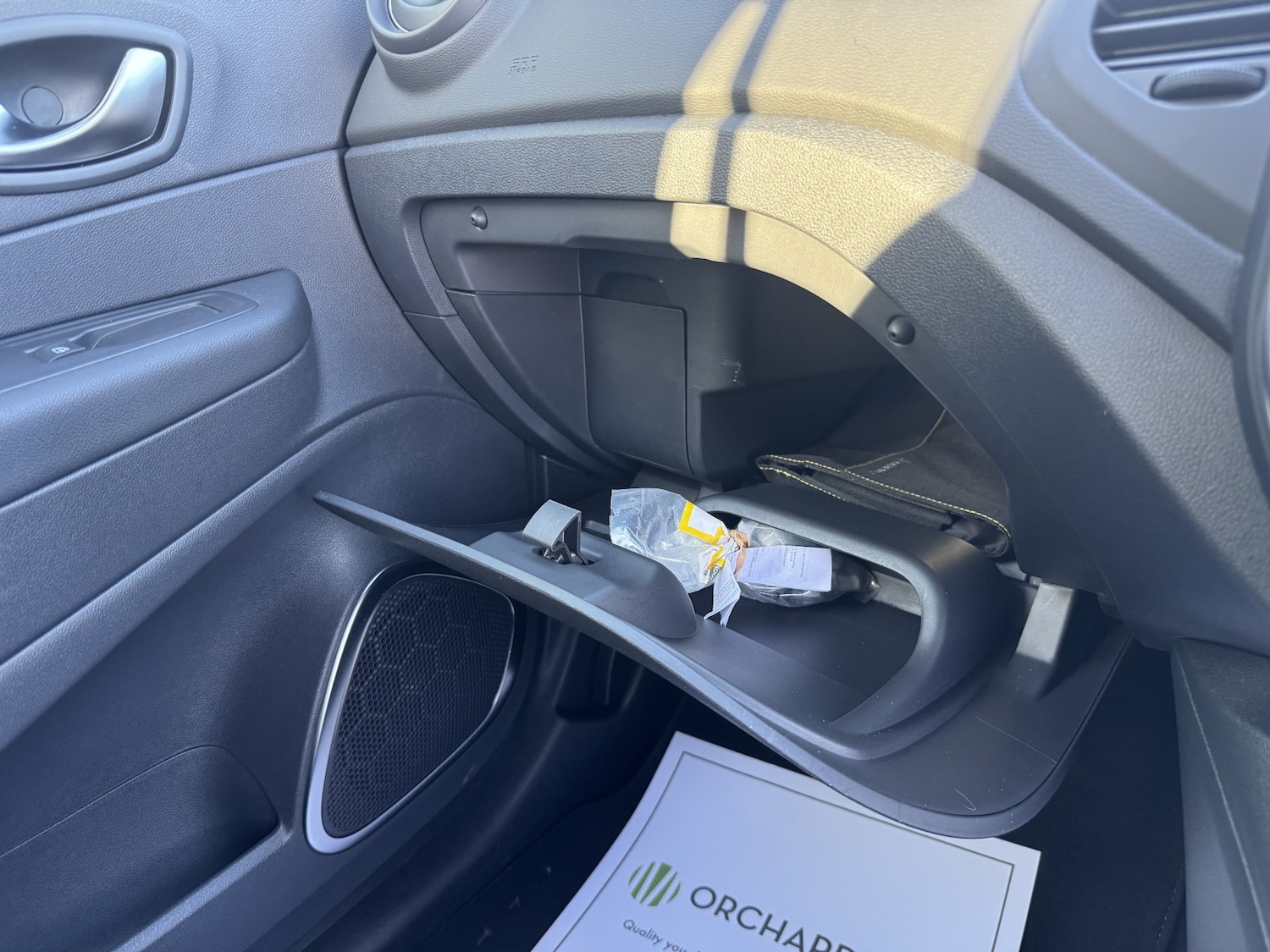 Used Renault Captur 2017 for sale - 76418301: Photo 18