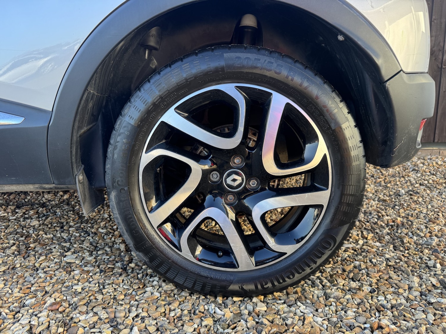 Used Renault Captur 2017 for sale - 76418301: Photo 21