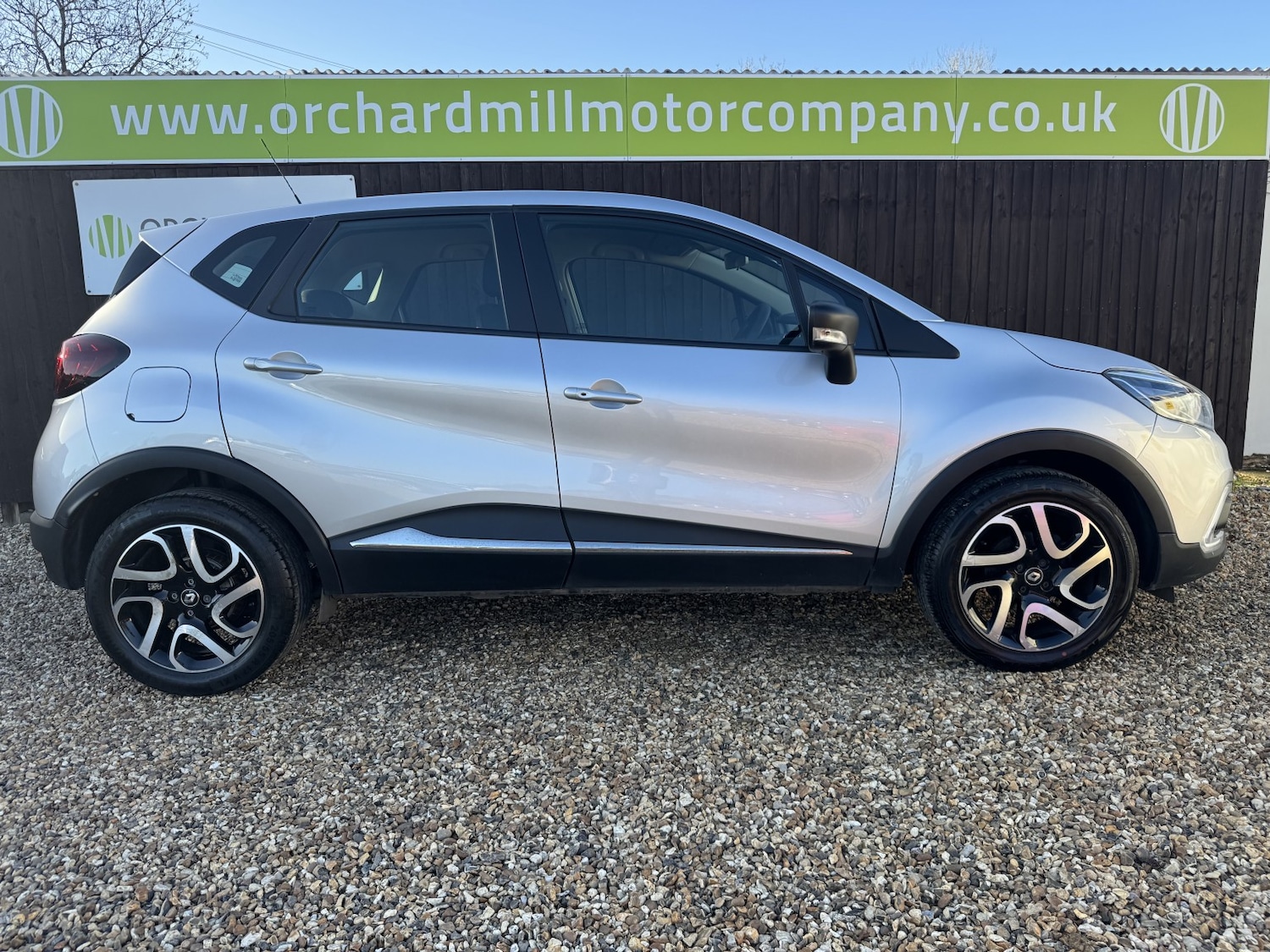 Used Renault Captur 2017 for sale - 76418301: Photo 7