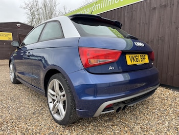 Used Audi A1 2011 for sale - 77749820: Photo