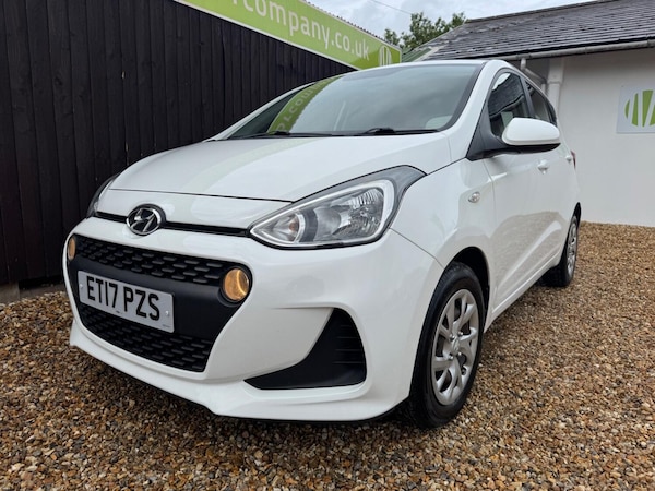 Used Hyundai i10 2017 for sale - 74949494: Photo 3