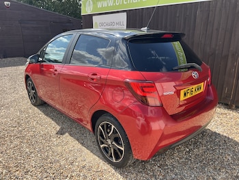 Used Toyota Yaris 2016 for sale - 79519685: Photo