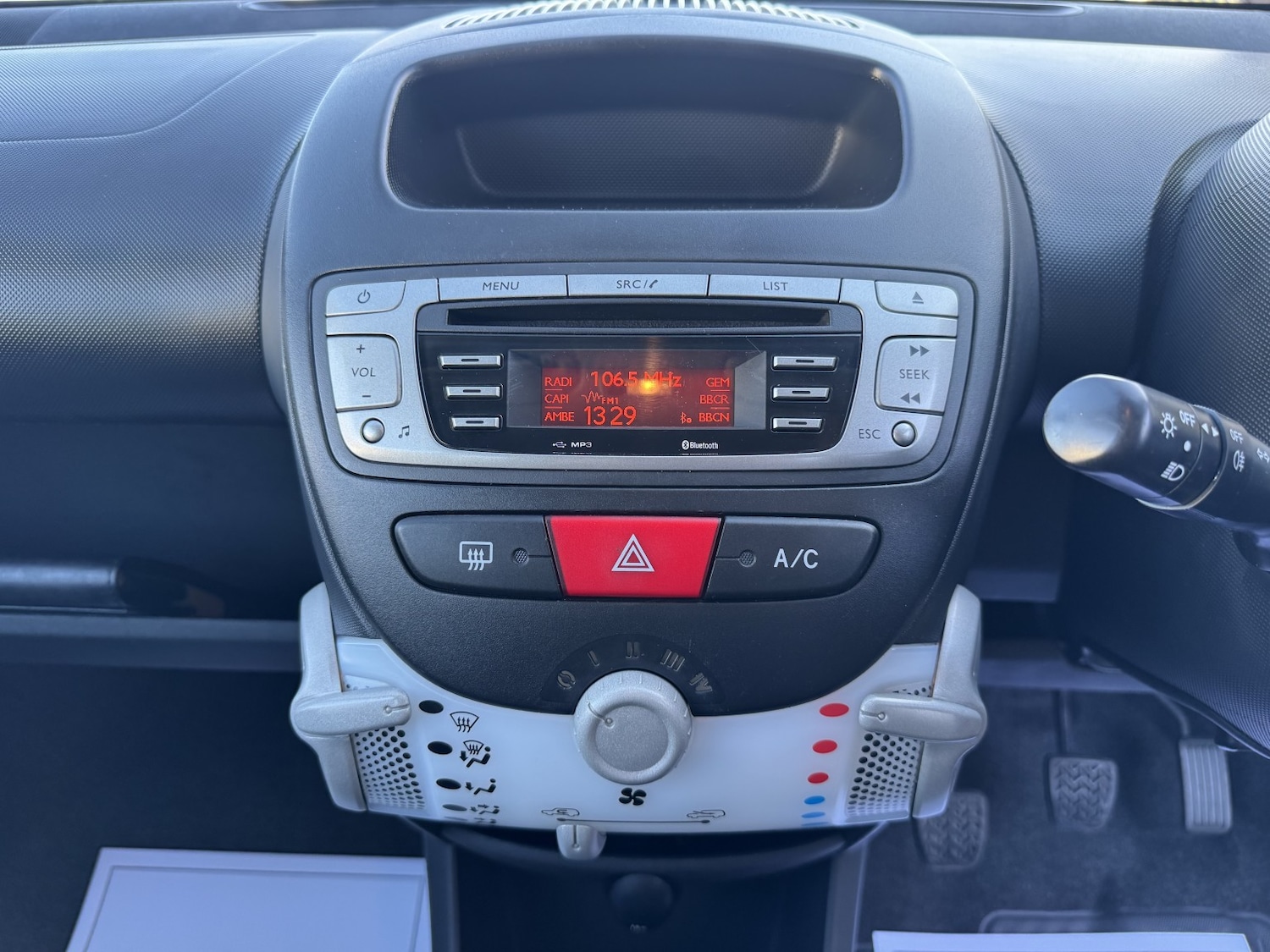 Used Toyota AYGO 2013 for sale - 77056573: Photo 15