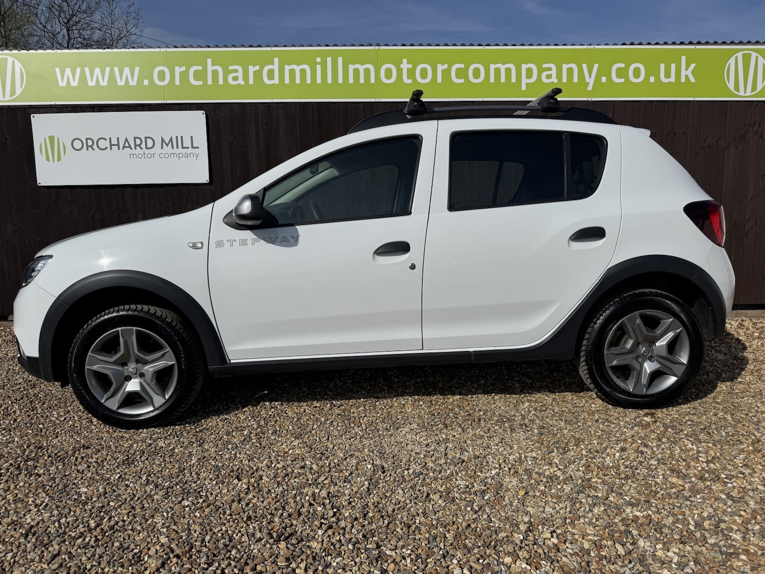 Used Dacia Sandero Stepway 2020 for sale - 77977171: Photo 3