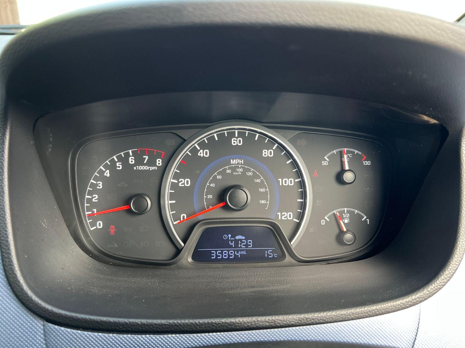 Used Hyundai i10 2014 for sale - 75806441: Photo 11