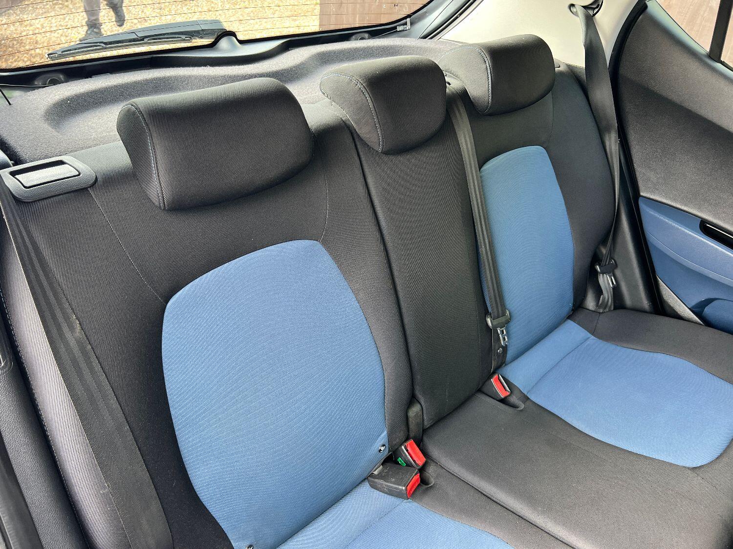 Used Hyundai i10 2014 for sale - 75806441: Photo 15