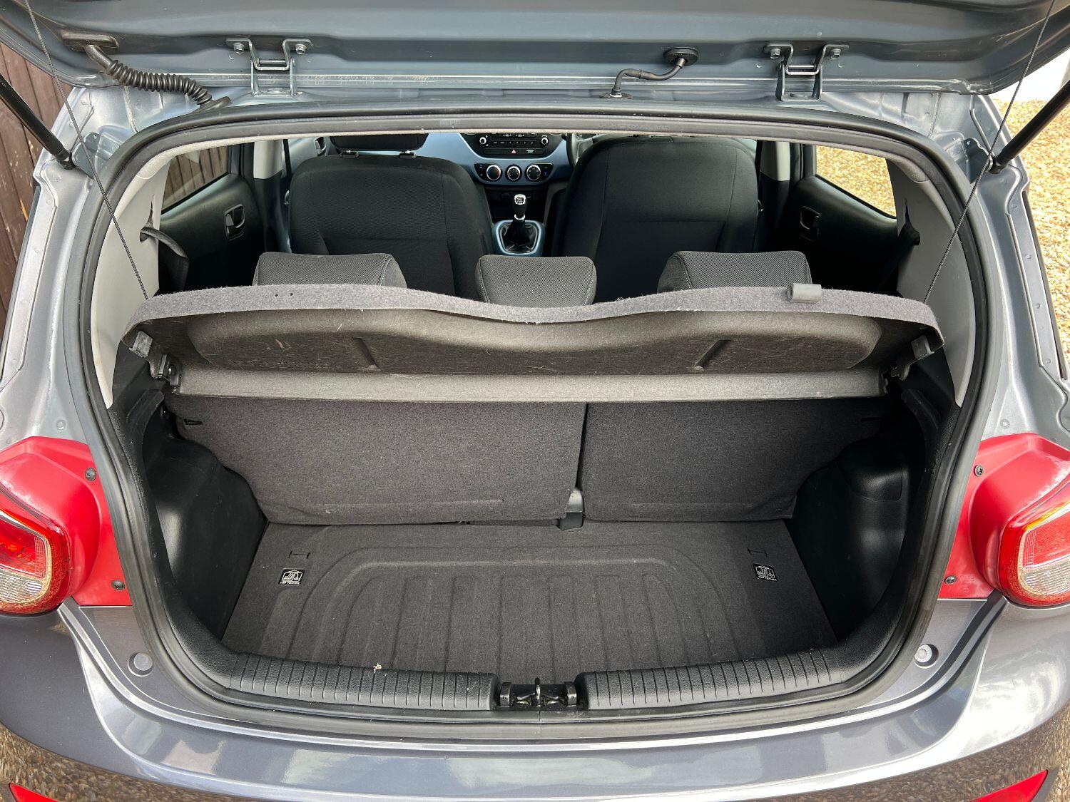 Used Hyundai i10 2014 for sale - 75806441: Photo 16