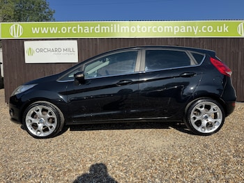 Used Ford Fiesta 2010 for sale - 79073690: Photo