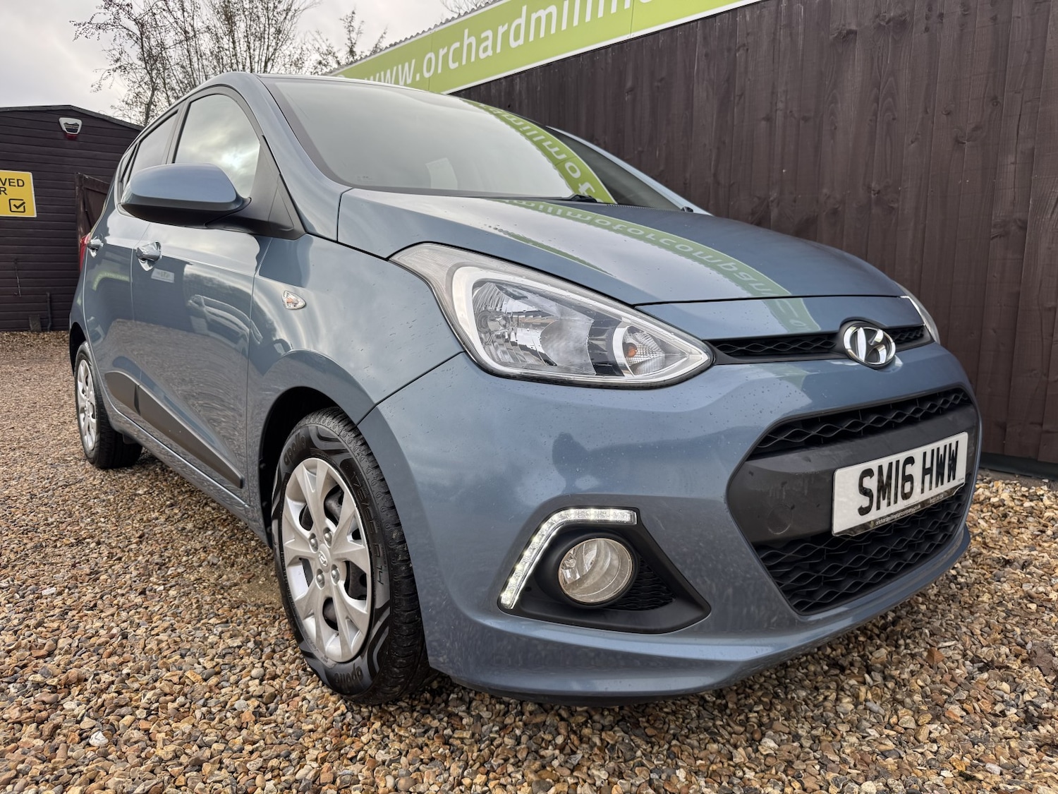 Used Hyundai i10 2016 for sale - 76631505: Photo 11