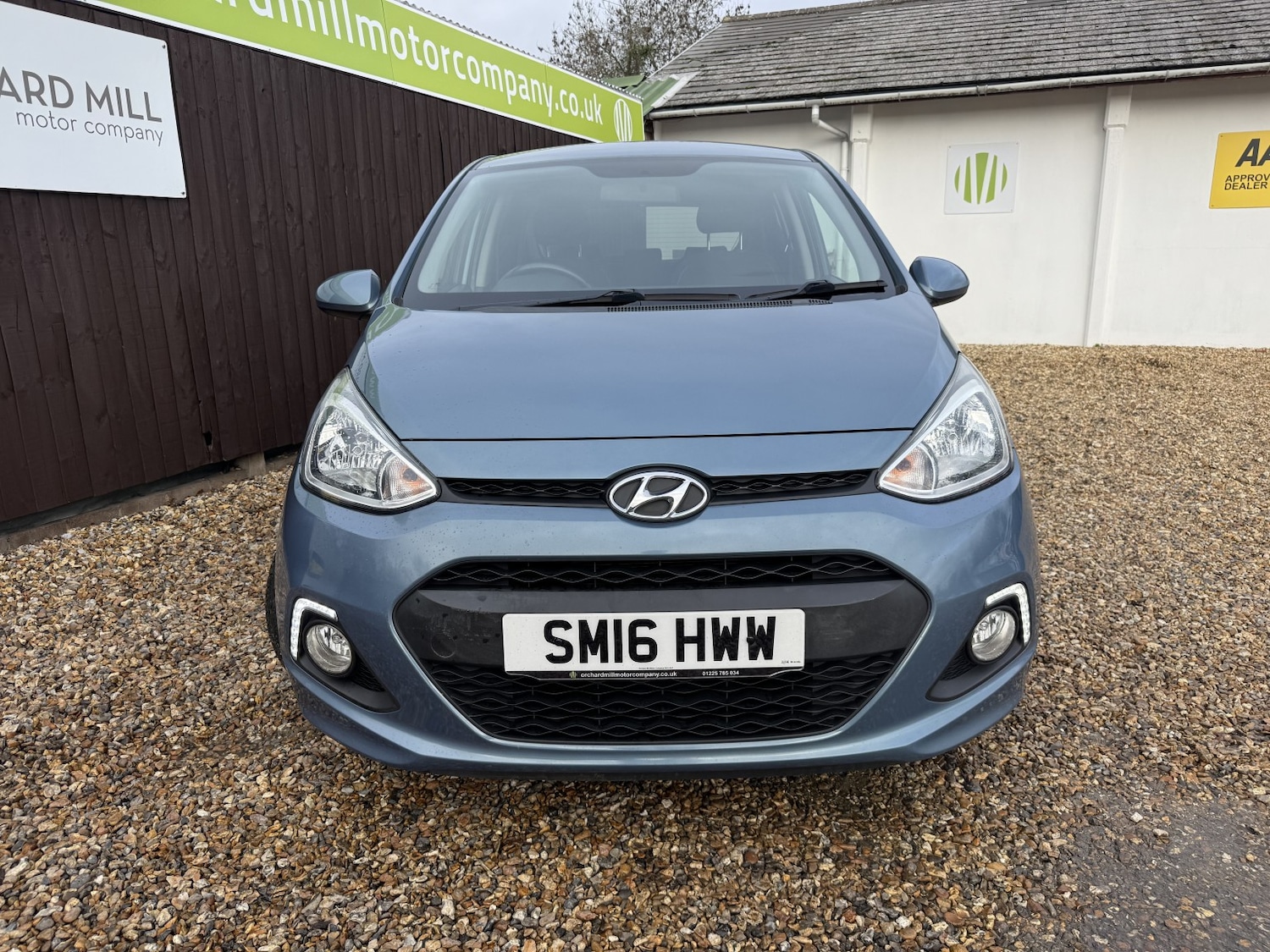 Used Hyundai i10 2016 for sale - 76631505: Photo 2