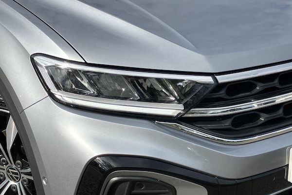 Used Volkswagen T-Roc 2024 for sale - 76226695: Photo 18