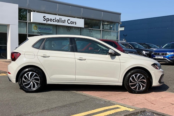 Used Volkswagen Polo 2023 for sale - 75589742: Photo 4