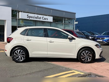 Used Volkswagen Polo 2023 for sale - 75589742: Photo