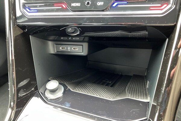 Used Volkswagen T-Roc 2025 for sale - 76259280: Photo 21