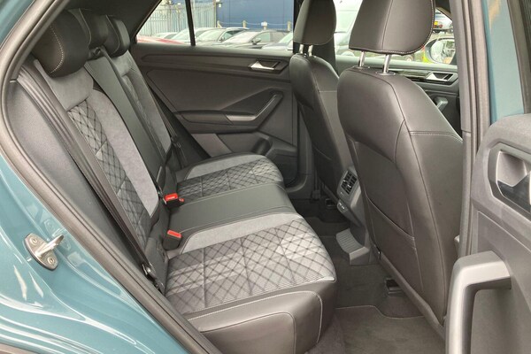Used Volkswagen T-Roc 2025 for sale - 76259280: Photo 28
