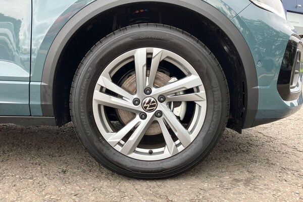 Used Volkswagen T-Roc 2025 for sale - 76259280: Photo 5