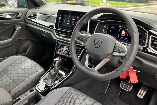 Used Volkswagen T-Roc 2025 for sale - 76259280: Photo 6