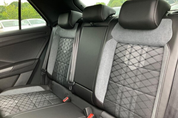 Used Volkswagen T-Roc 2025 for sale - 76259280: Photo 9