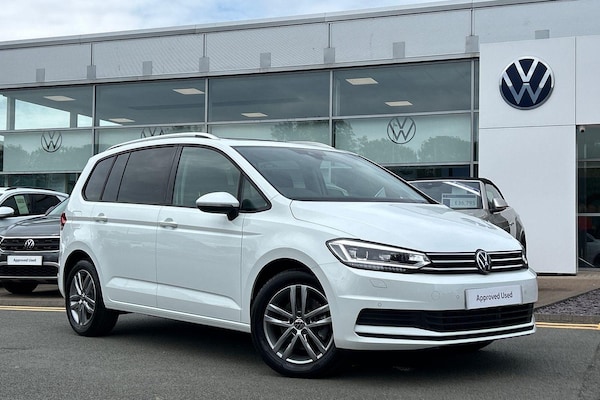 Used Volkswagen Touran 2024 for sale - 75290280: Photo 1