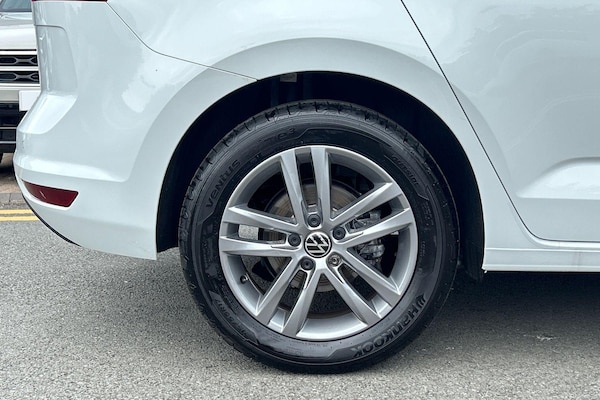 Used Volkswagen Touran 2024 for sale - 75290280: Photo 5