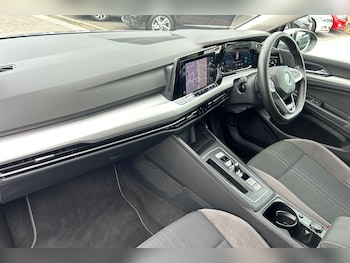 Used Volkswagen Golf 2021 for sale - 75290587: Photo