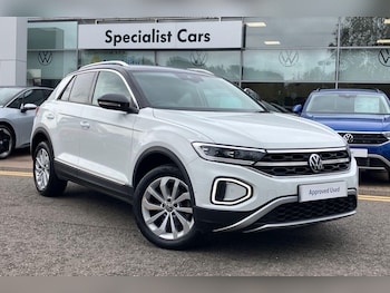 Used Volkswagen T-Roc 2022 for sale - 75539607: Photo