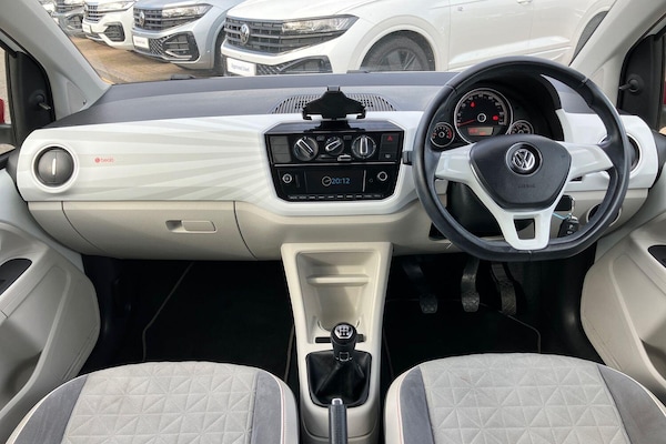 Used Volkswagen up! 2017 for sale - 76188633: Photo 10