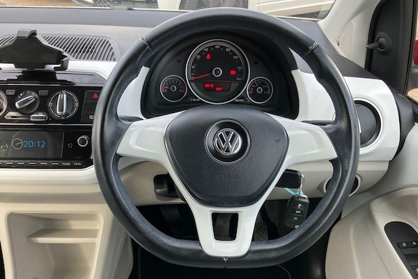 Used Volkswagen up! 2017 for sale - 76188633: Photo 13
