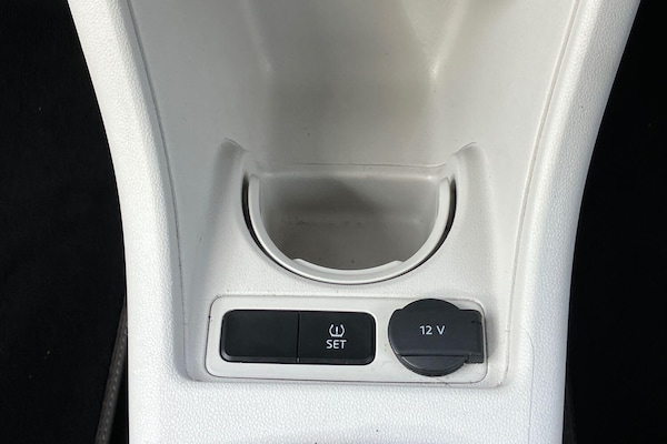 Used Volkswagen up! 2017 for sale - 76188633: Photo 21